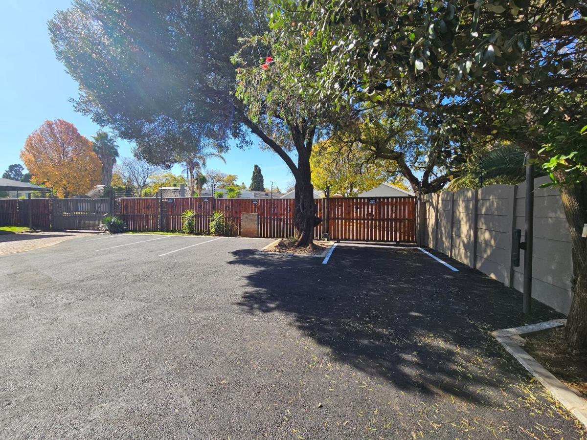 Bosveld In Die Stad 2 Guesthouse Alberton Εξωτερικό φωτογραφία