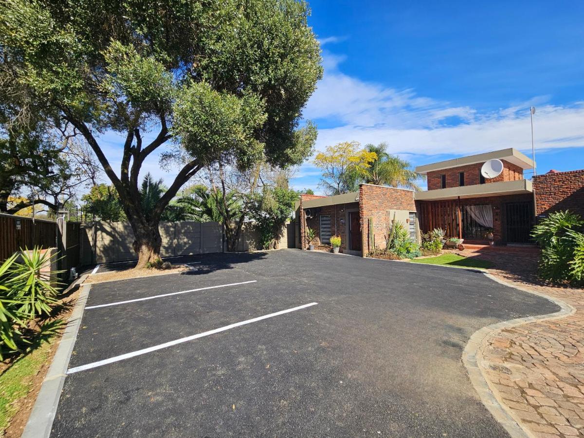 Bosveld In Die Stad 2 Guesthouse Alberton Εξωτερικό φωτογραφία